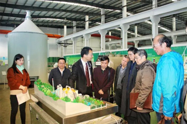 S36沙龙官网垃圾无害化处理工作站通过权威专家评审，达到行业领先水平