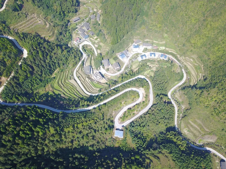 城乡环卫一体化，S36沙龙官网“洪江模式”助力美丽乡村！
